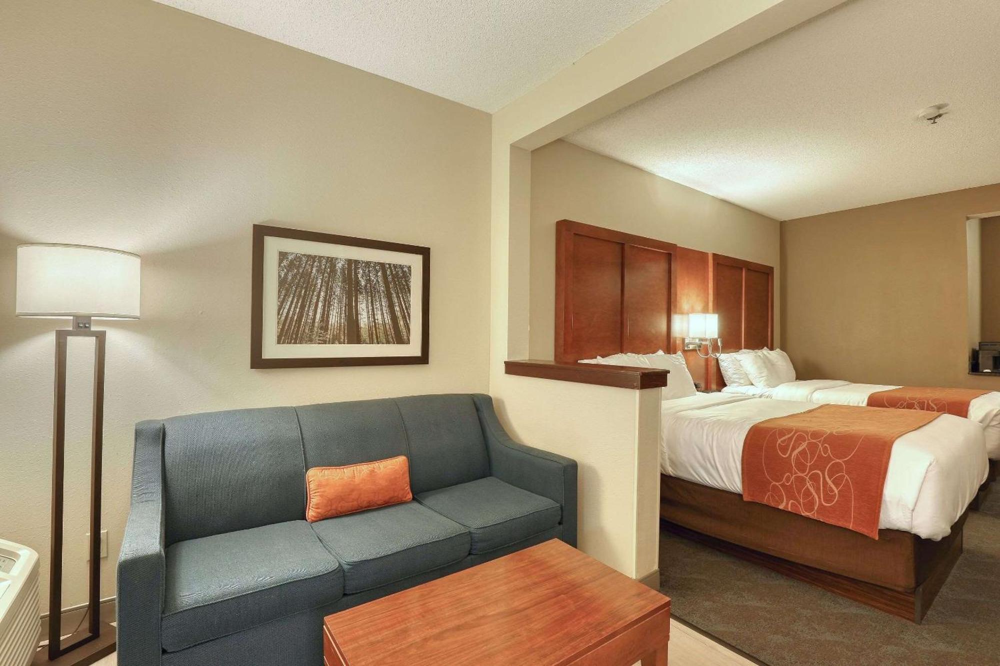 Comfort Suites Appleton Airport Eksteriør bilde