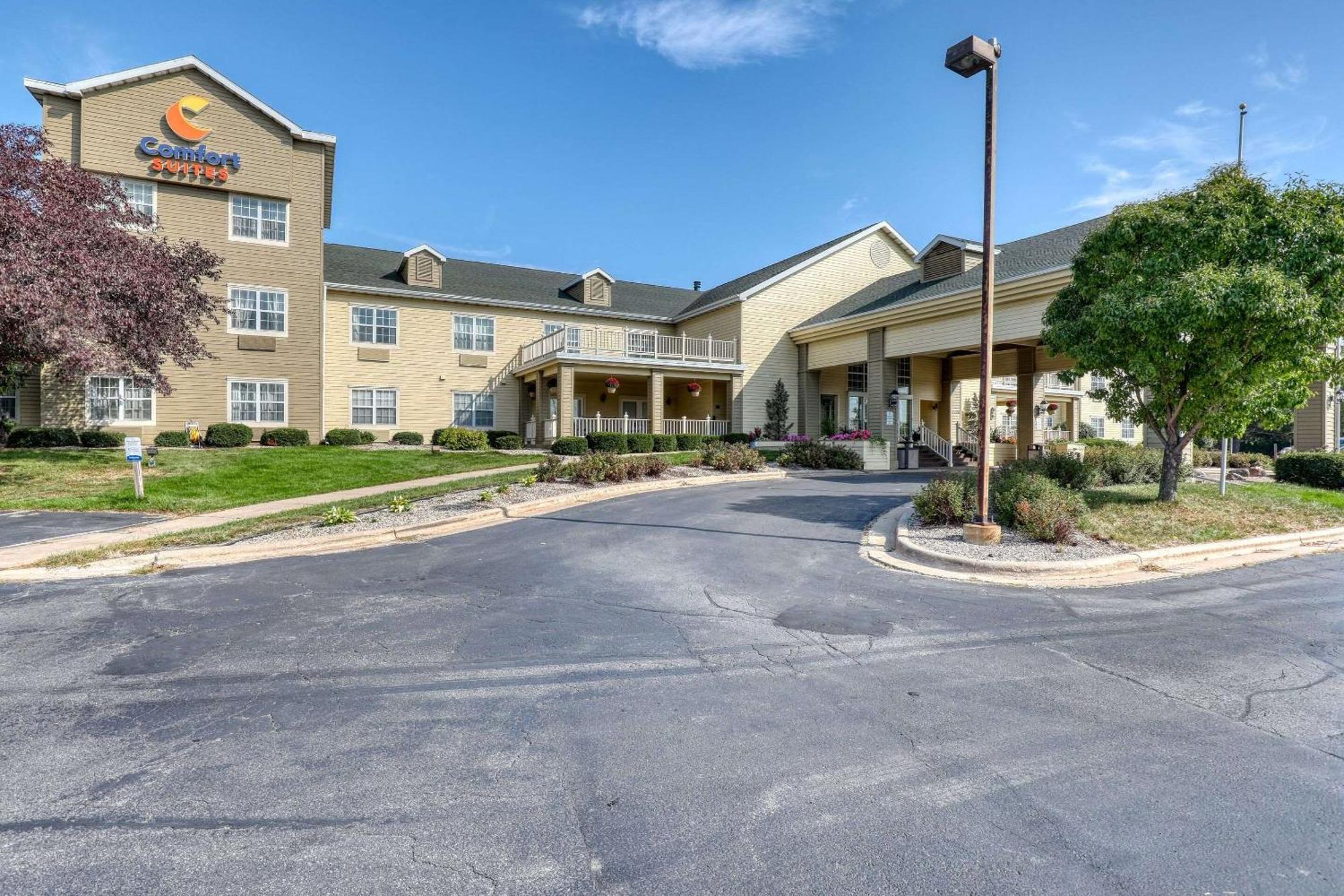 Comfort Suites Appleton Airport Eksteriør bilde