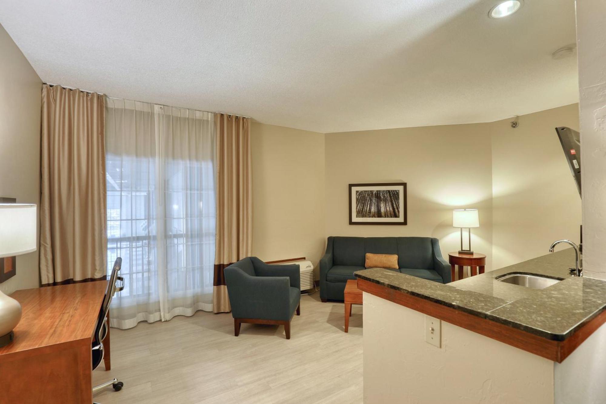 Comfort Suites Appleton Airport Eksteriør bilde